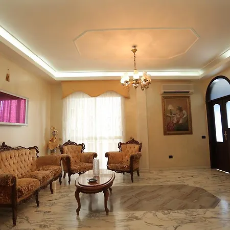 Casa Toto' Неаполь