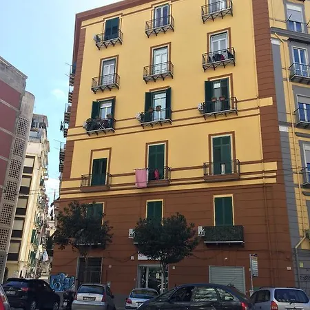 Garibaldi House * Nápoles