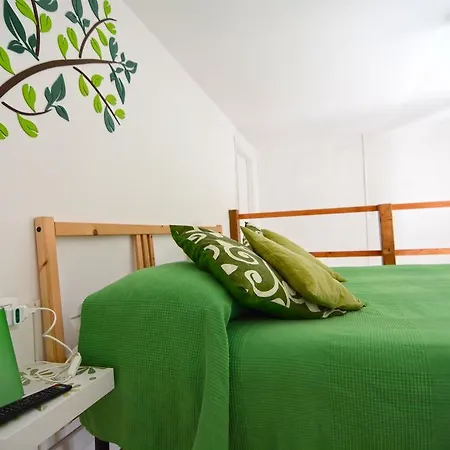 Tecla Bed & Breakfast 3*