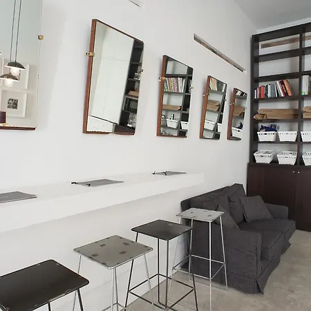 Bed & Breakfast Belledonne & Gallery Neapol