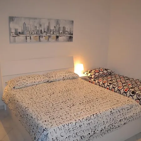 Homenapoli Holiday home *
