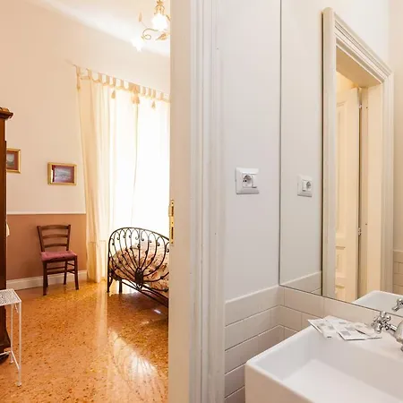 At Lettieri 4* Neapol