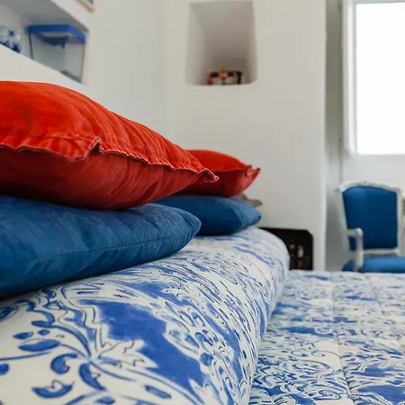 Casita Pedamentina - Bh 56 * Naples