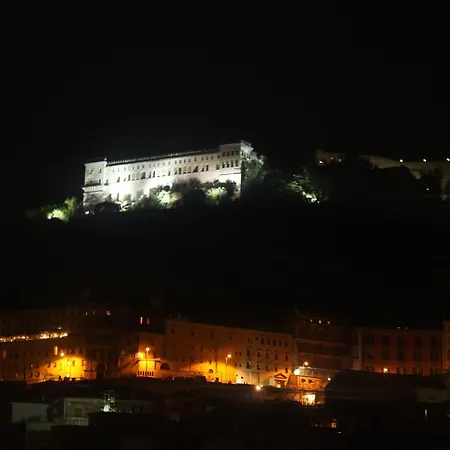 Bed & Breakfast Salotto Borbonico 2*