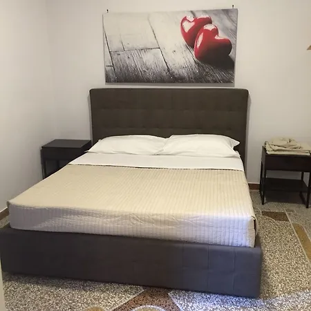 Angioino & Hotel 3*
