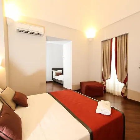 Palazzo Riario Sforza 4* Napoli