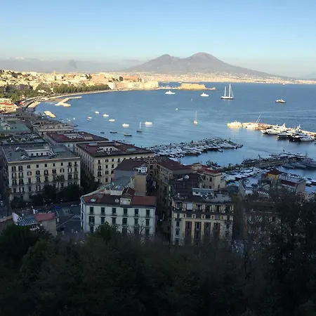 A I R Amore Naples