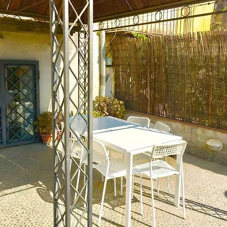 Apartment Loft In Palazzo Trina 1600d.c. Naples
