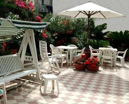 Otel Toledo 3*