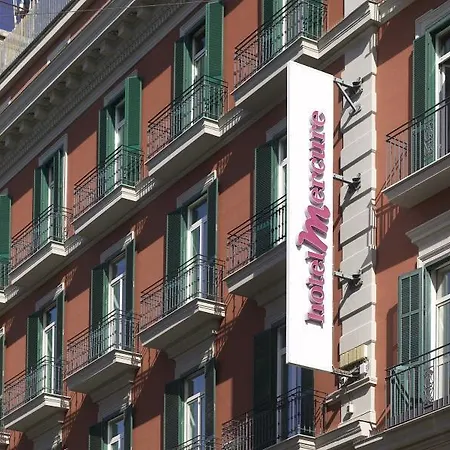 Mercure Centro Angioino 4*