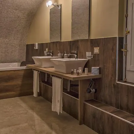 Chiaia 205 Guest house