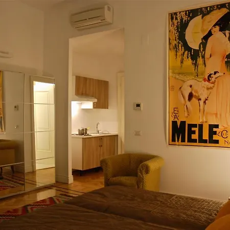 Palazzo Mele * Naples