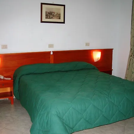 Hotel Garden 3*