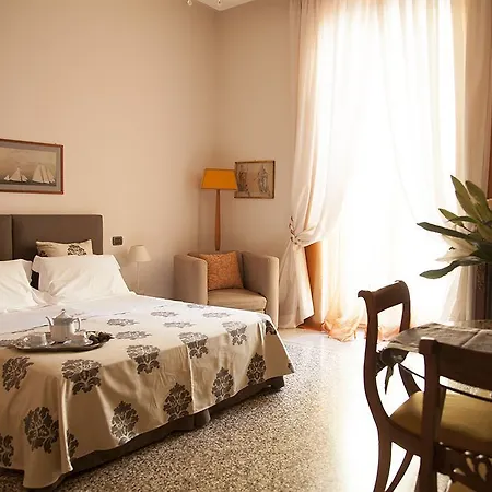 Orsini 46 Couette-café 2*