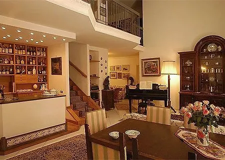 Casa 12 3*