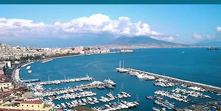 La Dimora Di Nettuno Bed & Breakfast Naples