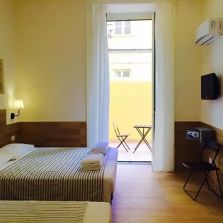 Hotel Ideal Walk