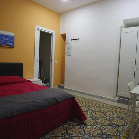 Cavour Bed & Breakfast Napoli