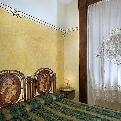 Chiaja De Charme Szálloda