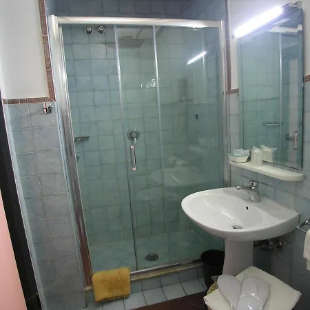 Toledo Otel 3*