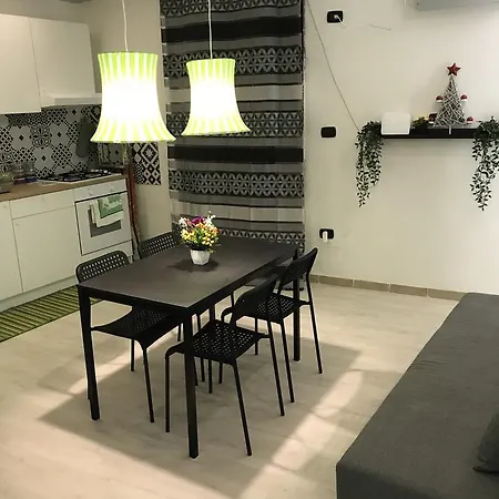 Apartment Macla House *