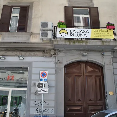 La Casa Di Luna 3* Neapol