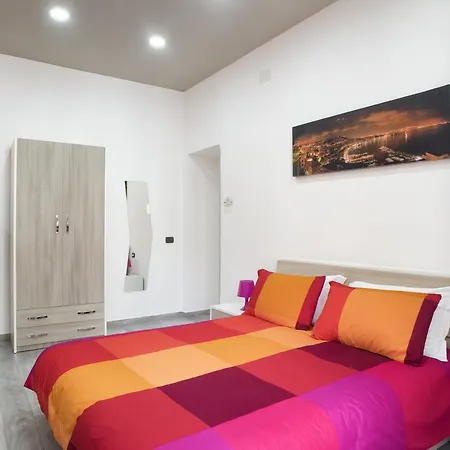 La Casa Di Luna 3* Neapol