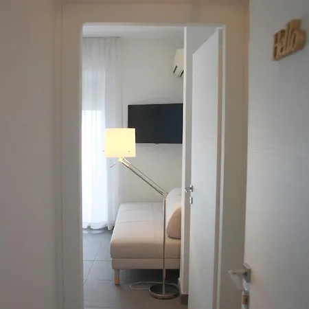 Bed & Breakfast La Dell'arte-de Gasperi Neapol