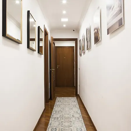 Isa Guest 3* Neapel