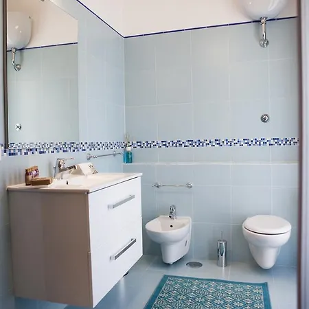 Isa Guest 3*