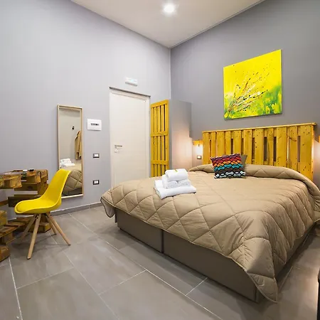 Le 4 Stagioni Dante's H Centro, By Clapa Group 2* Neapol