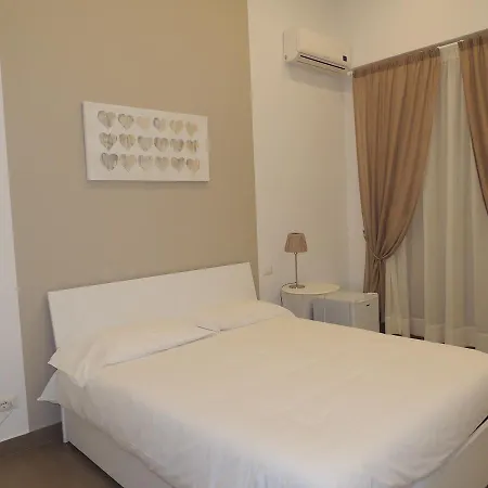La Baia Di Partenope B&B 나폴리