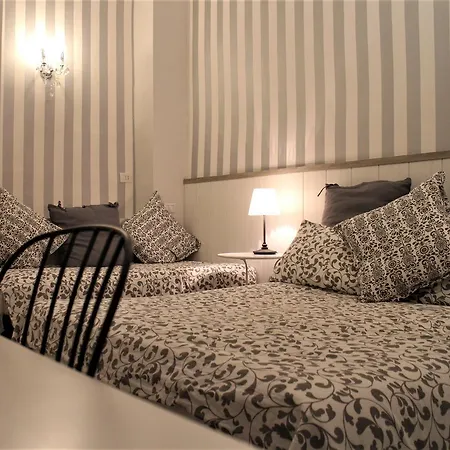 داي ديكوماني فندق مبيت وإفطار 3*