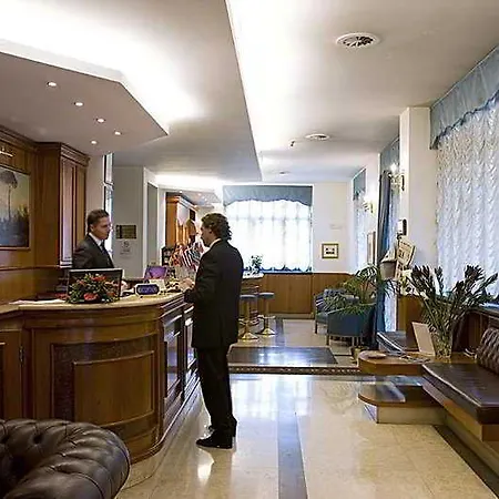 Hotel San Giorgio Naples