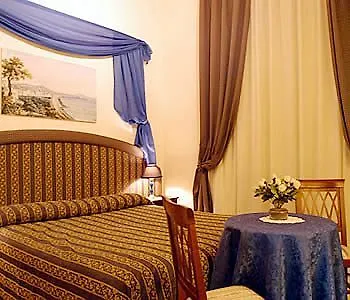 Bed & Breakfast Napoli Centrale 3*