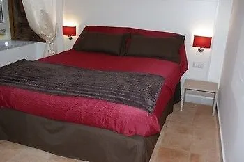 Milionaria بيت ضيافة 3*