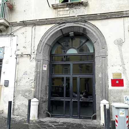 A Due Passi Da Dante Bed & Breakfast