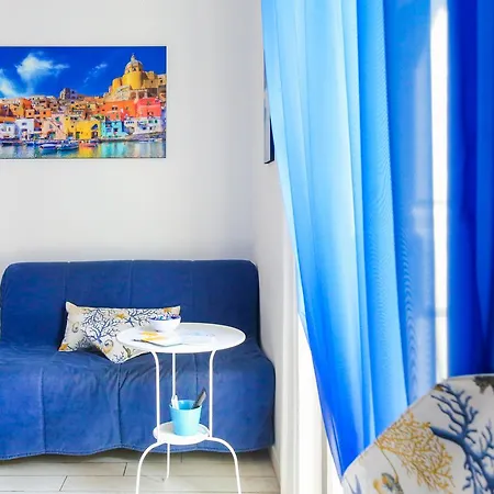 Piazza Dante 3*