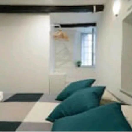 Flat Tribunali Apartment *