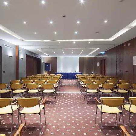 Nh Panorama Szálloda 4*