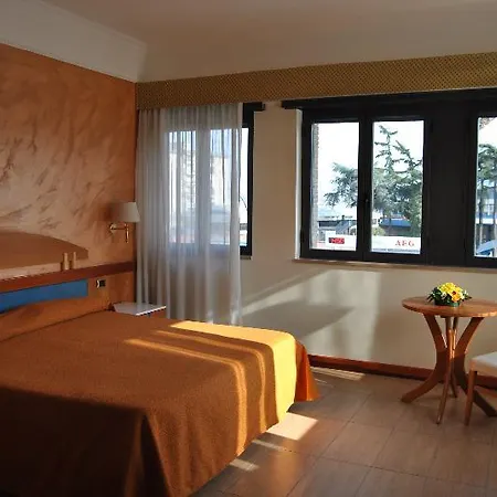 Hotell Futura Centro Congressi 4*
