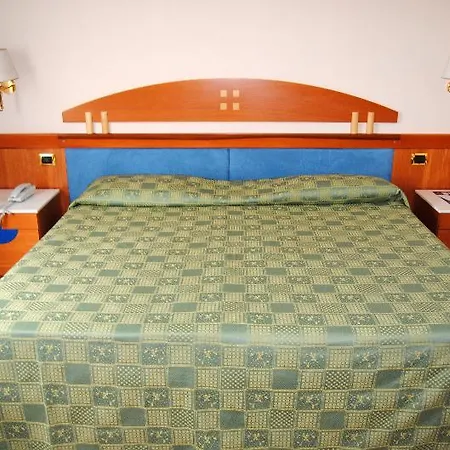 Hotell Futura Centro Congressi 4*