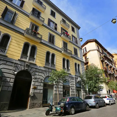 I Vicerè Deluxe 2* Napoli