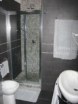Hotel Golden 3*