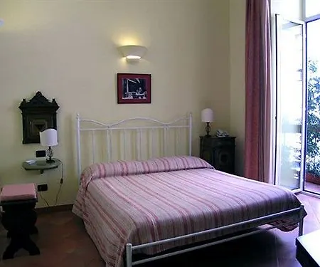 Mergellina 3* נאפולי
