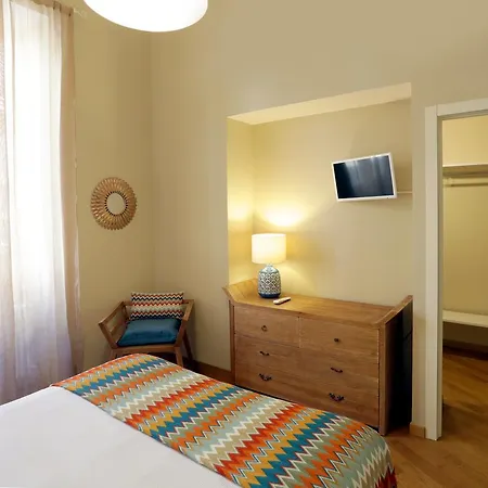 I Vicerè Deluxe 2* Napoli