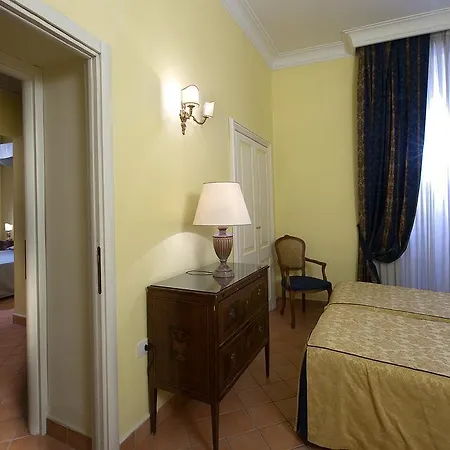 Szálloda Chiaja De Charme 3*