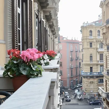 Duomo 3* 나폴리