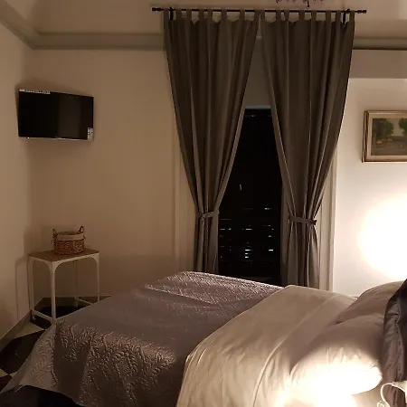 Residenza Dell'opera * Νάπολη