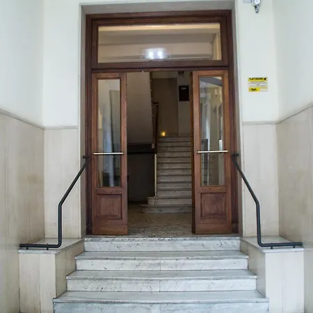 Couette-café Interno 10 Cavour 2*